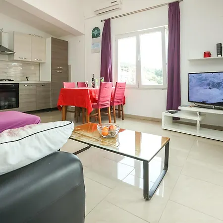 Apartman Zapata Zaglav
