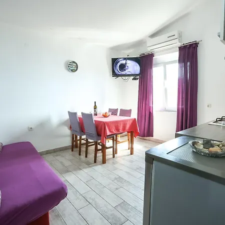 Apartman Zapata Zaglav